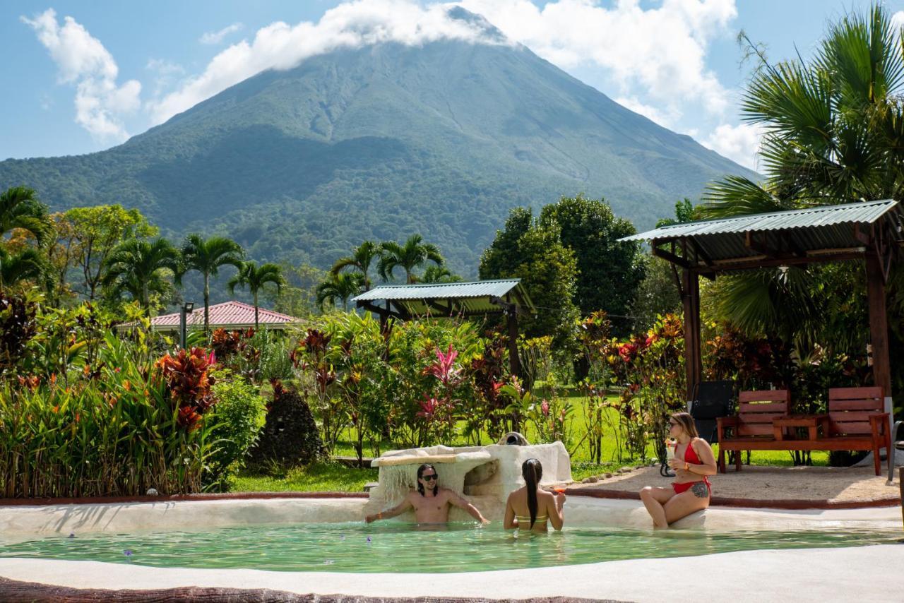 Hotel & Hot Springs Sueno Dorado La Fortuna ภายนอก รูปภาพ