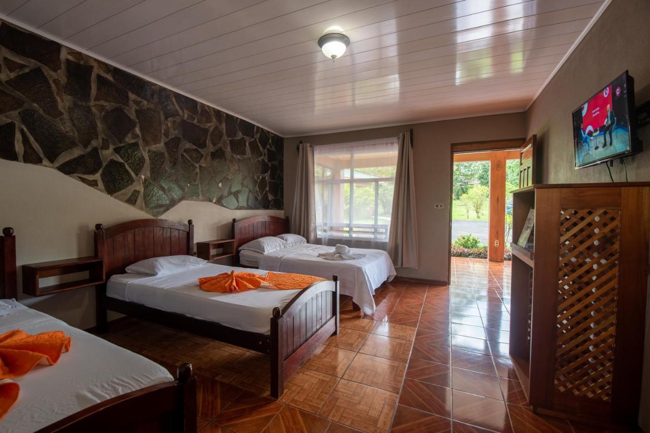 Hotel & Hot Springs Sueno Dorado La Fortuna ภายนอก รูปภาพ