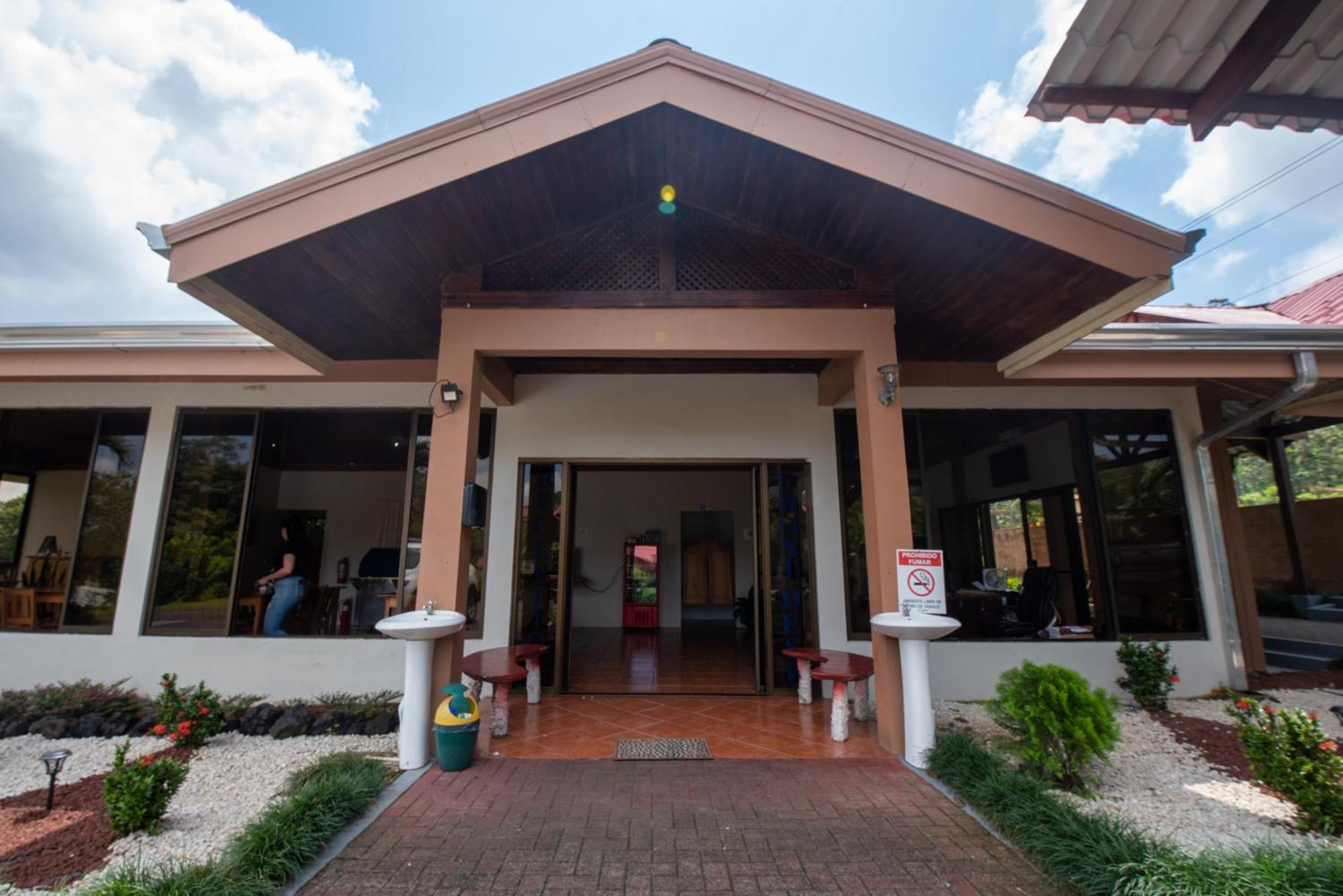 Hotel & Hot Springs Sueno Dorado La Fortuna ภายนอก รูปภาพ