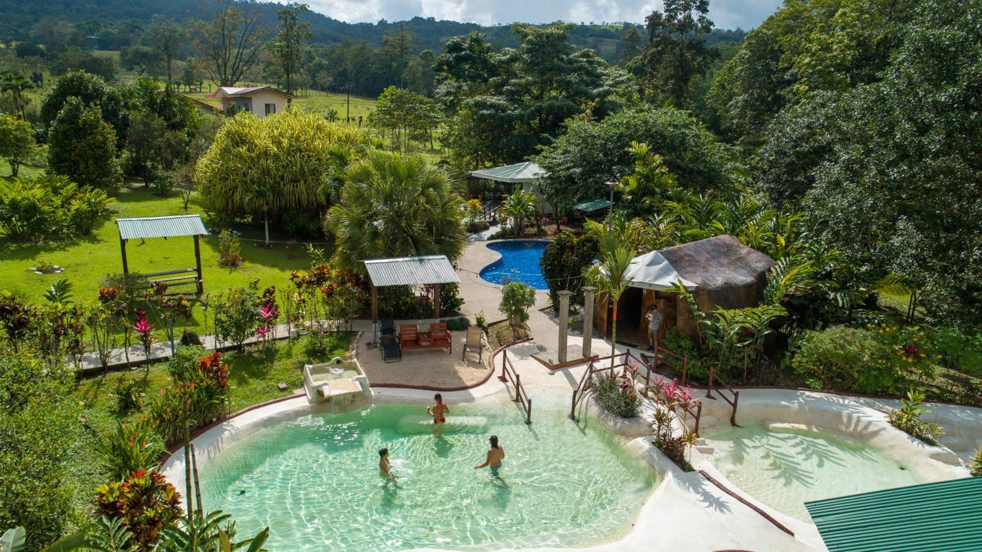 Hotel & Hot Springs Sueno Dorado La Fortuna ภายนอก รูปภาพ